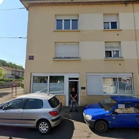 Lucie - 2 Sdb - Balcon - Parking - Wifi Frühstückspension Joeuf